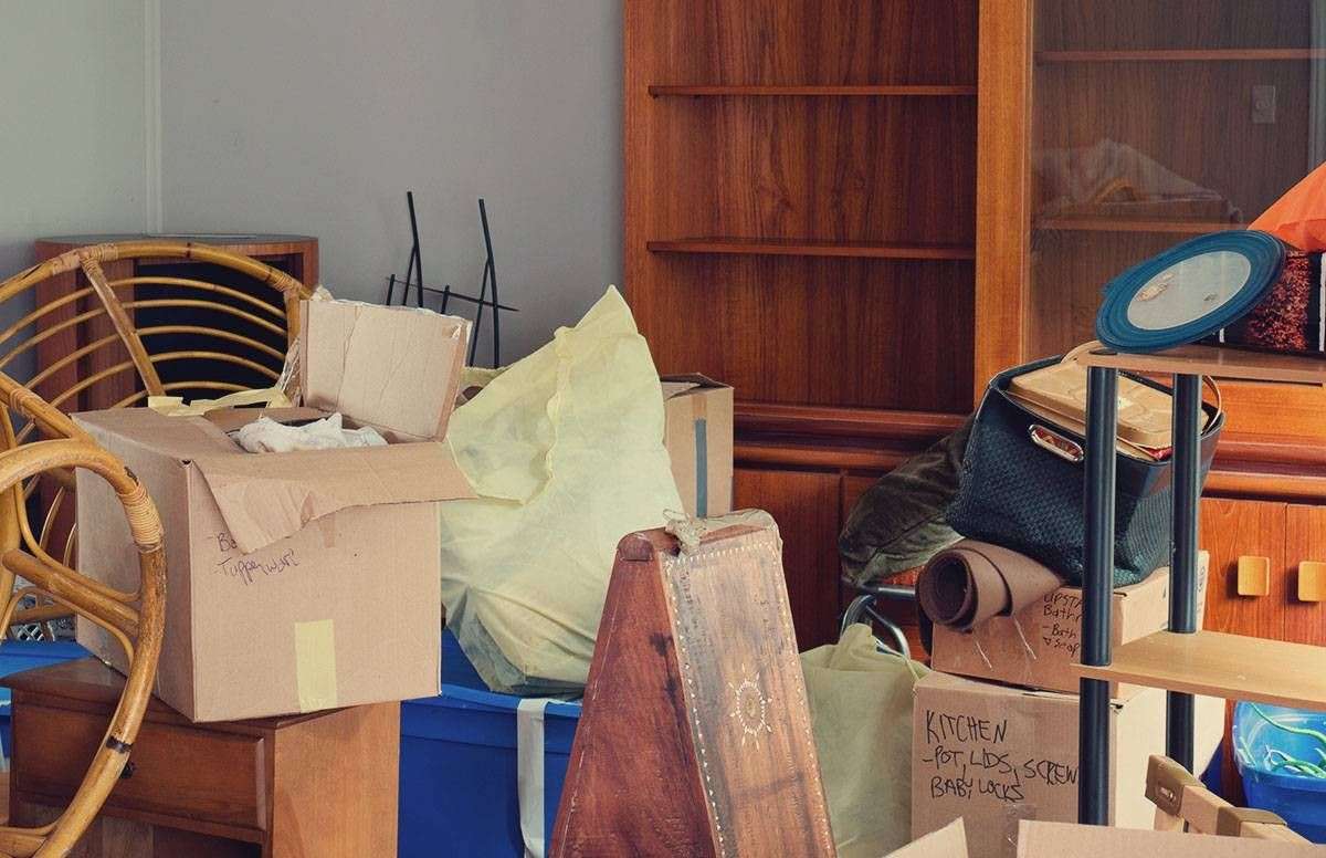Decluttering household items before a long distance move